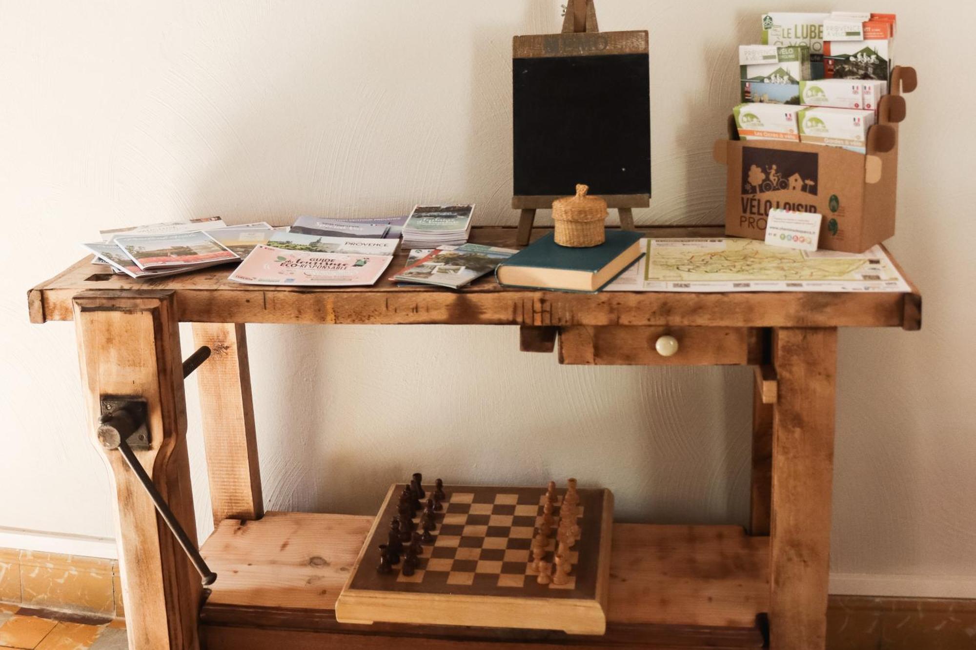 Gite De L'Escanson Un Temps Pour Soi Robion en Luberon 외부 사진